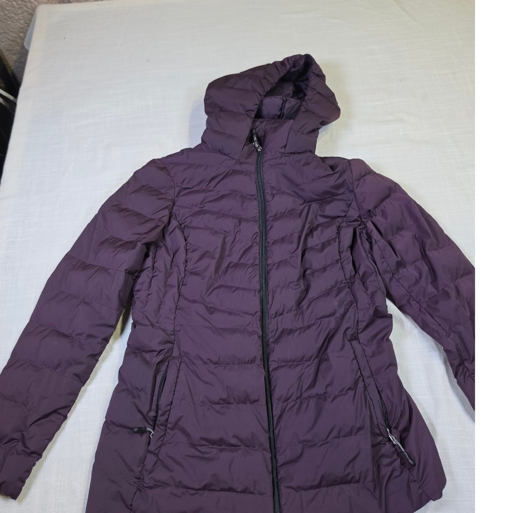 32 Degrees Heat Women Puffer Cozy Jacket Plum Hooded Full Zip Quilted Medium